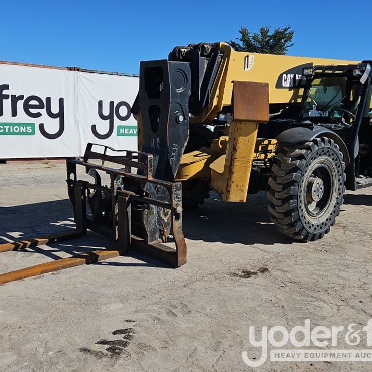 2014 CATERPILLAR TL1055C