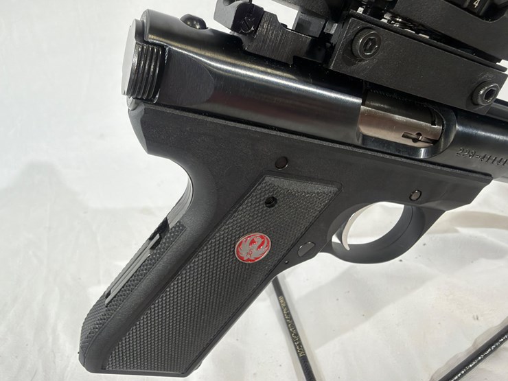 #30-•-ruger-22/45-mark-iii-pistol-image-29