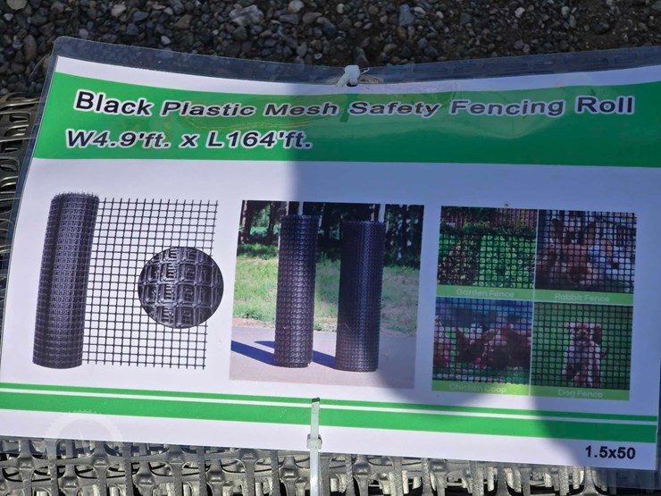 black-plastic-mesh-safety-fencing-roll-image-2