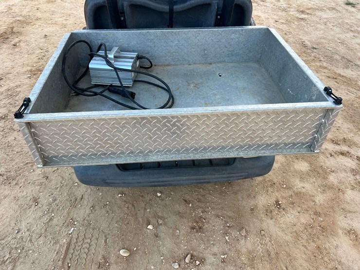 2008-yamaha-drive-ydre-electric-golf-cart-w/-rear-utility-box-image-11