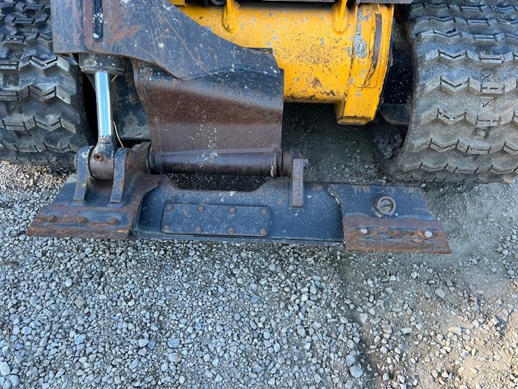 2019-jcb-270t-image-10