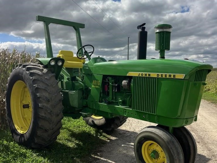 john-deere-4010-image-3