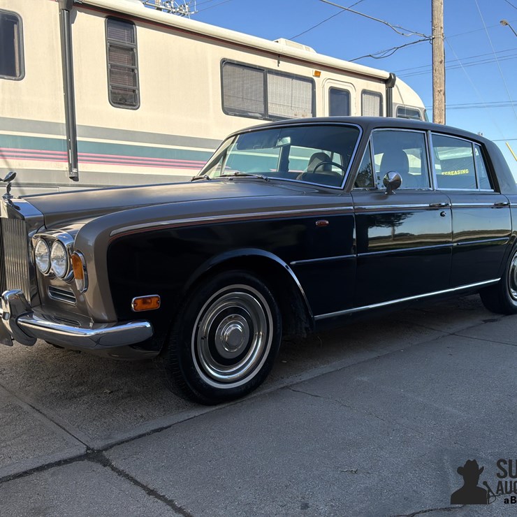 1972 Rolls Royce Silver Shadow 4-Door Sedan