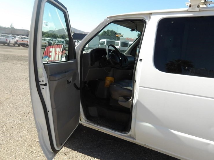 1998-ford-e350-image-14