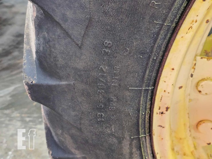 john-deere-6220-image-19