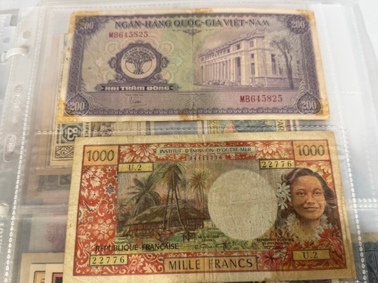 #40308-•-foreign-currency-bank-notes-image-23