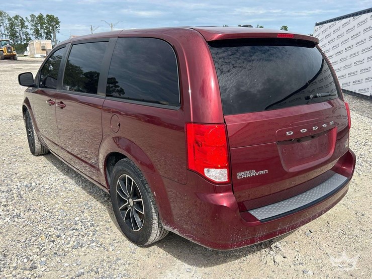 2018-dodge-grand-caravan-image-4