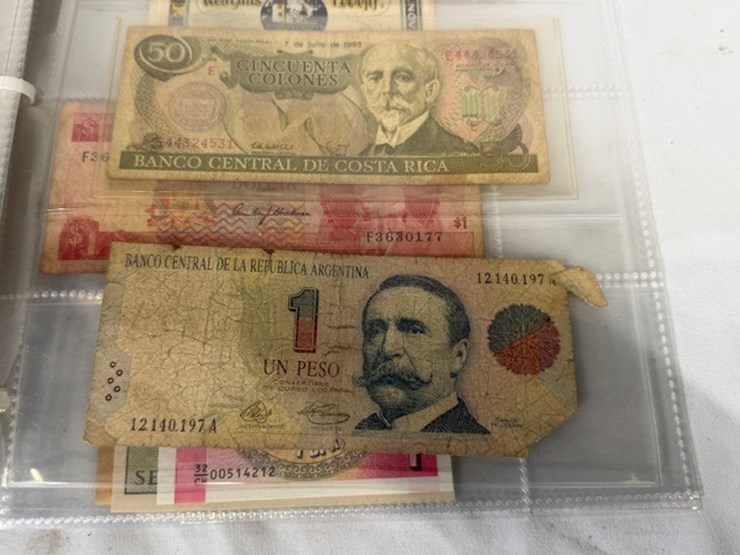 #40308-•-foreign-currency-bank-notes-image-163