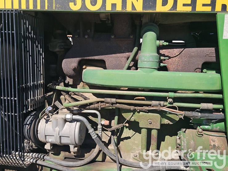 1991-john-deere-4555-image-29