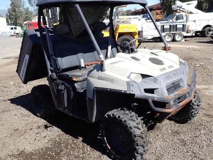 2011-polaris-ranger-xp-image-2
