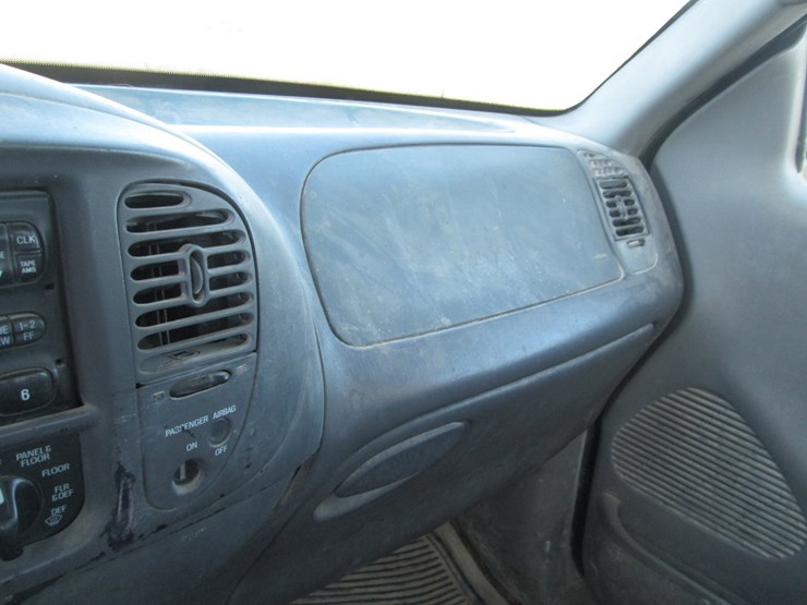 2001-ford-f150-image-23
