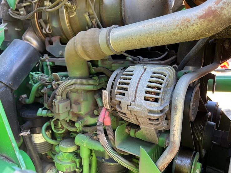 2015-john-deere-6115m-image-21