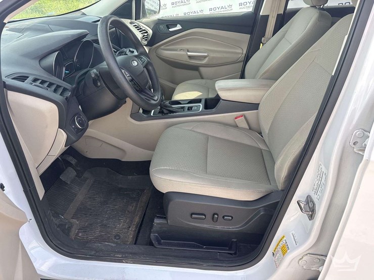 2018-ford-escape-image-13