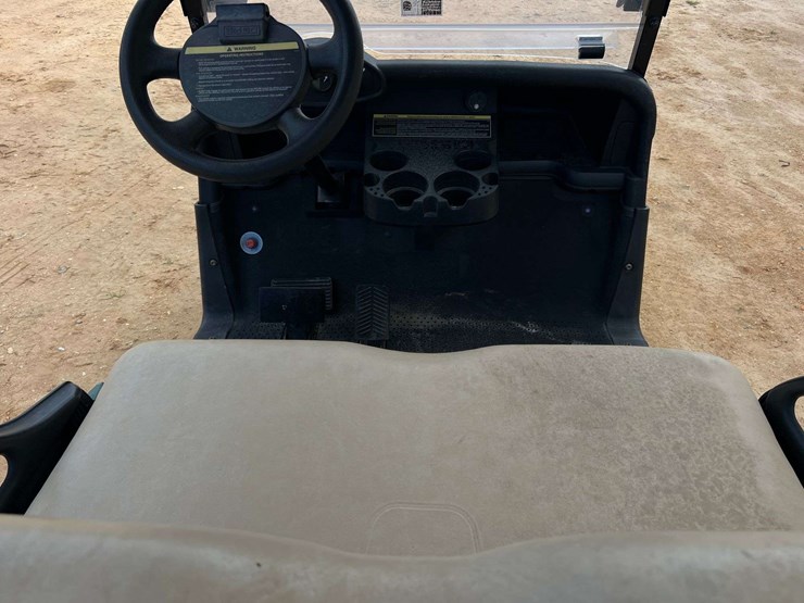 e-z-go-freedom-rxv-48v-electric-golf-cart-image-21