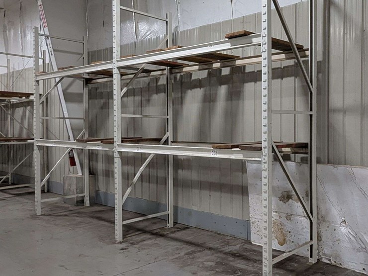section-b-pallet-racking-image-1