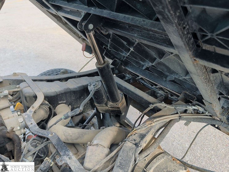 2015-polaris-brutus-hd-pto-image-27