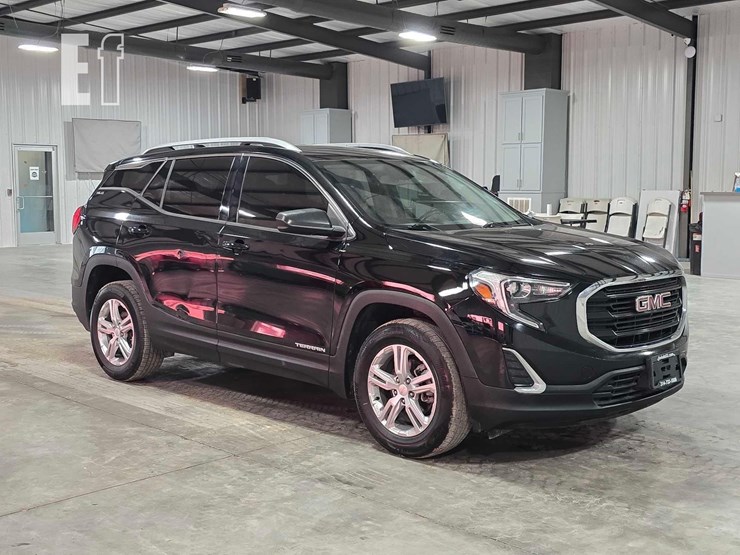 2018-gmc-terrain-sle-image-2