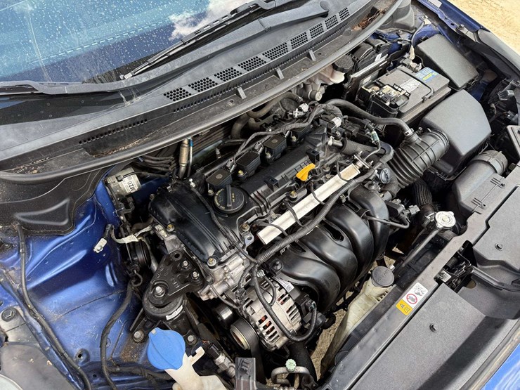 2017-kia-forte-4-door-sedan-(101,833-miles)-image-29
