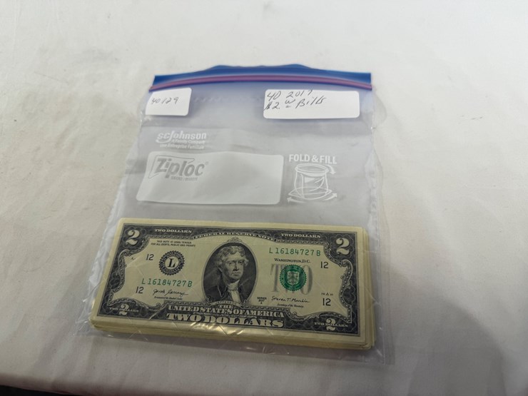 #40129-•-(40)-2017-uncirculated-two-dollar-bills-image-1