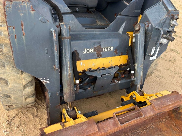 2021-john-deere-318-image-20