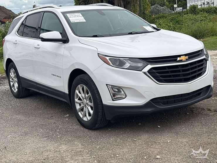 2019-chevrolet-equinox-image-3