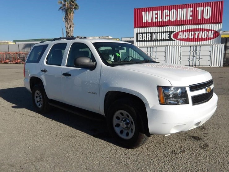 2014-chevrolet-tahoe-image-2