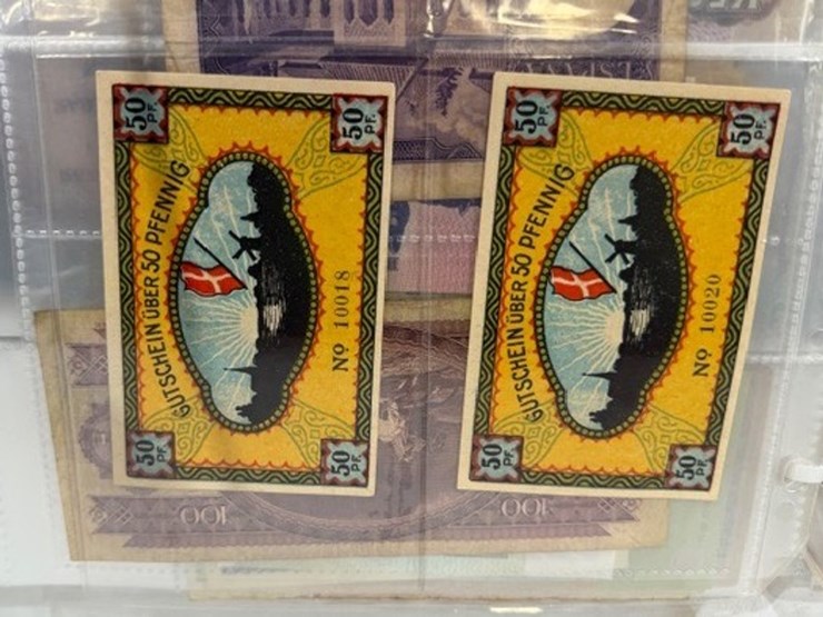 #40311-•-foreign-currency-bank-notes-image-40