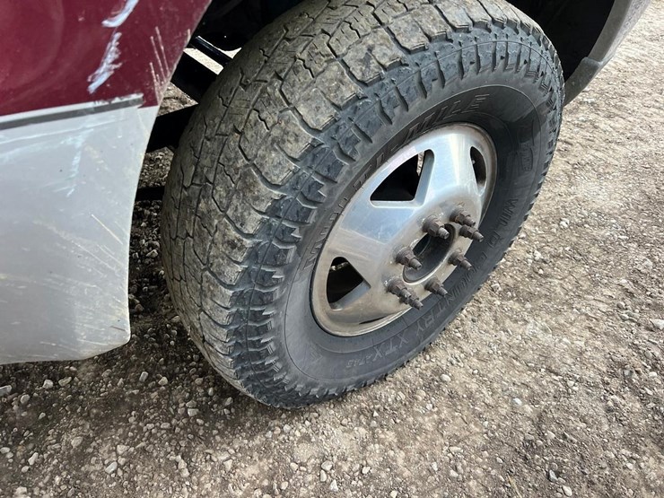 2004-ford-f350-image-13