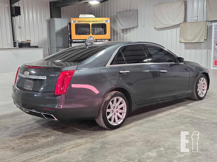 2016-cadillac-cts-image-3