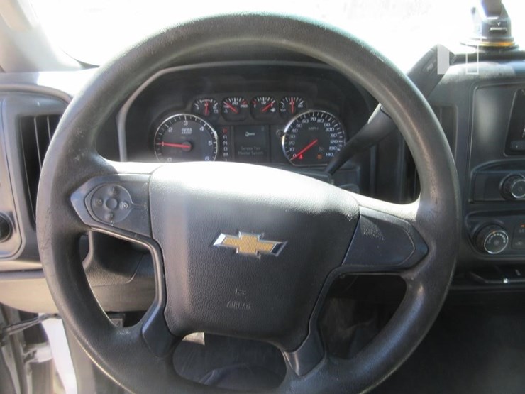 2015-chevrolet-2500hd-image-9