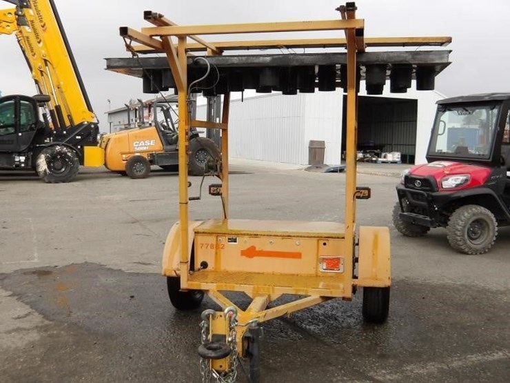 2009-myers-&-sons-gb4001-arrowboard-trailer-image-1