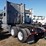 2019-volvo-vnl860-image-12