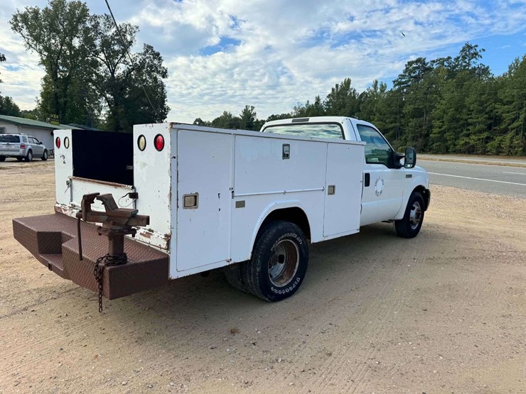 2006-ford-f350-image-8