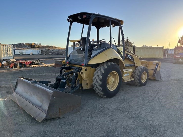 2007-caterpillar-414e-image-3