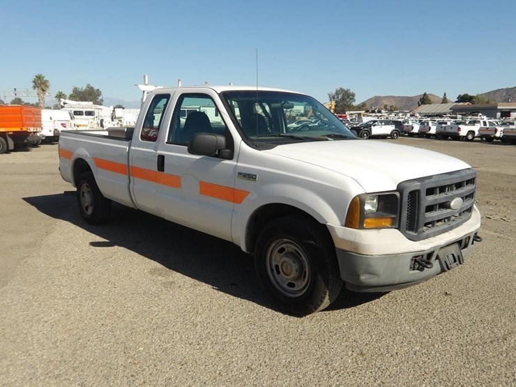 2006-ford-f250-image-2