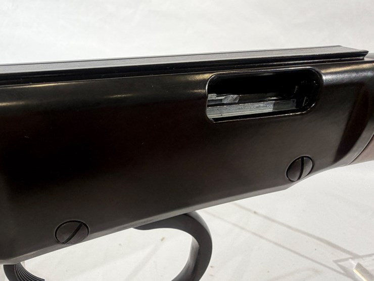 #28-•-henry-lever-action-long-rifle-image-44