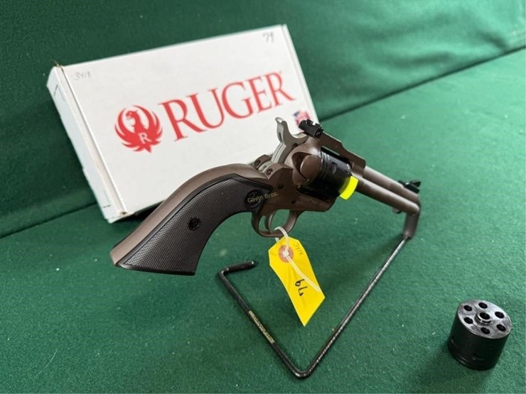nib-ruger-super-wrangler-250th-22cal-revolver-image-4