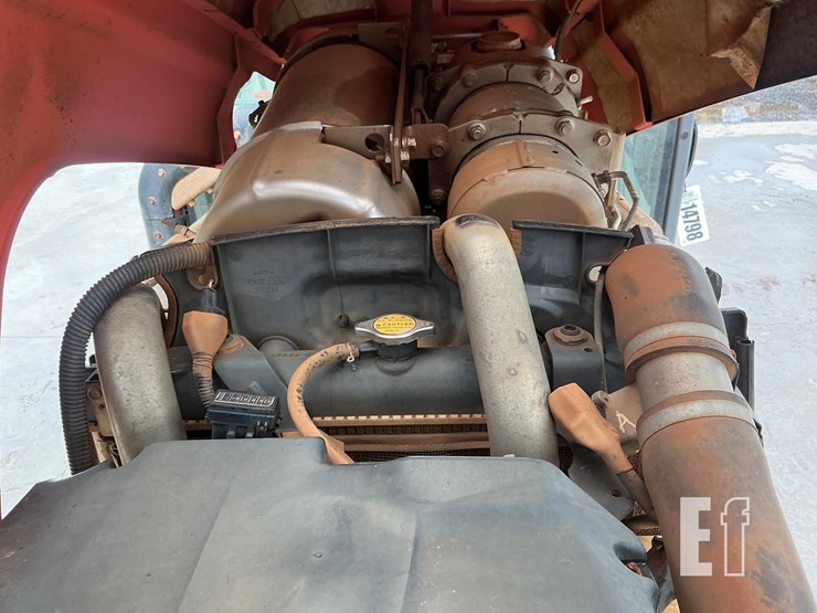 2019-kubota-m5-091-image-18