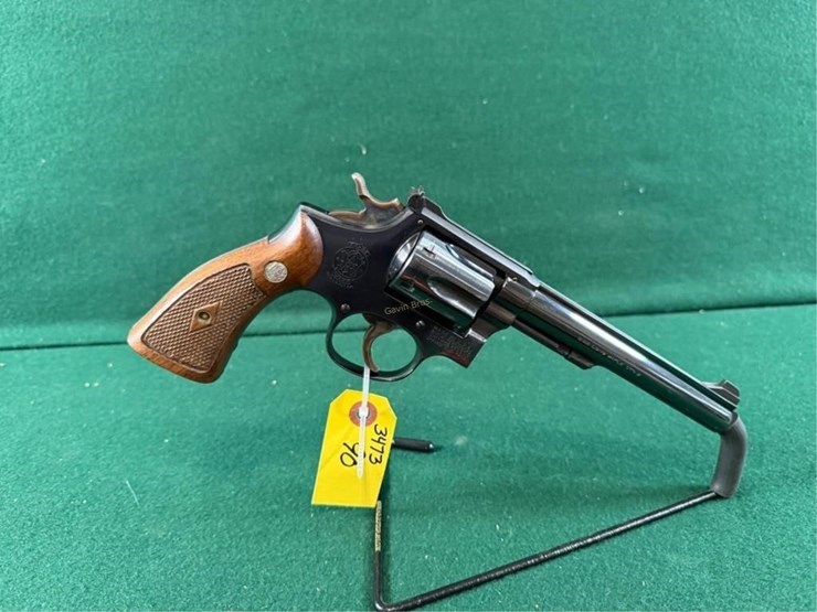 smith-&-wesson-22lr-ctg-revolver-image-2