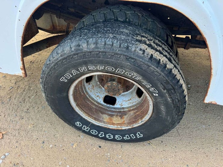 2006-ford-f350-image-18