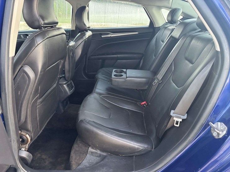 2015-ford-fusion-titanium-4dr-sedan---188,983-miles-image-18