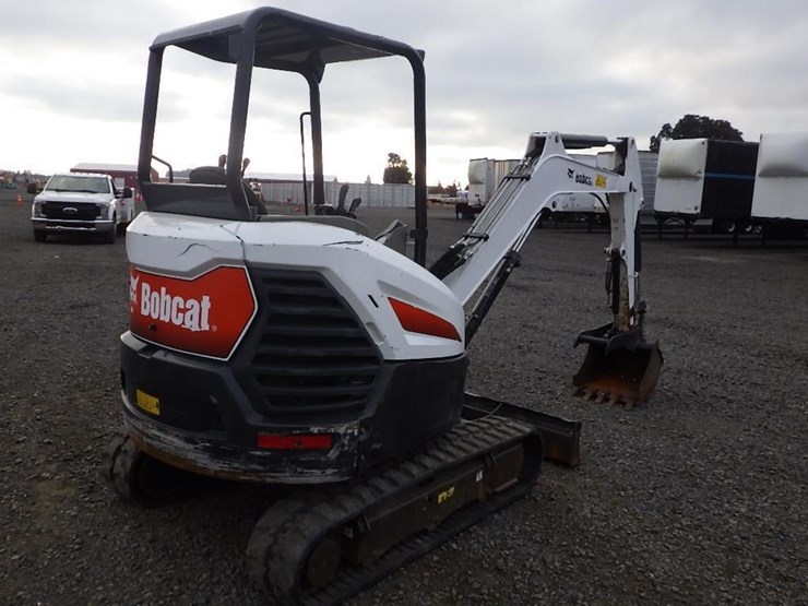 2019-bobcat-e32i-image-5
