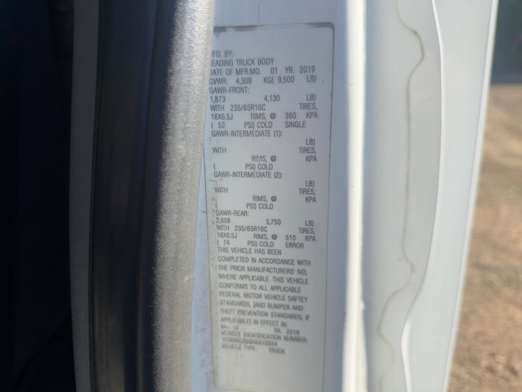 2019-utility-van-image-27