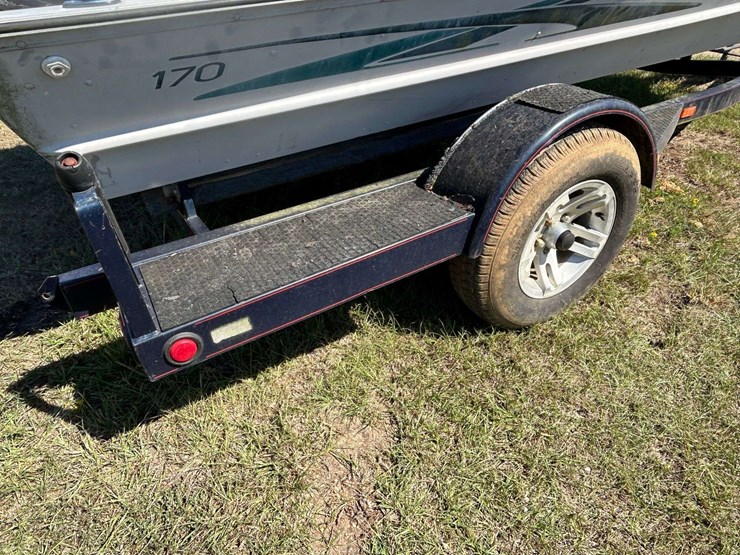 1998-lowe-170-aluminum-bass-boat-w/-trailer-image-29