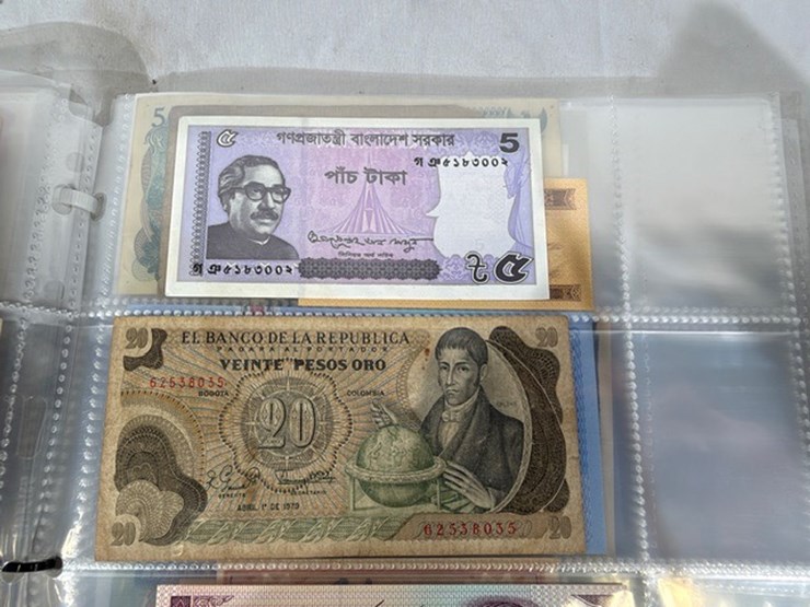 #40310-•-foreign-currency-bank-notes-image-104