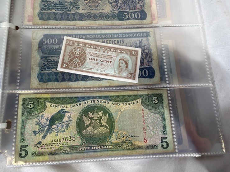 #40309-•-foreign-currency-bank-notes-image-141