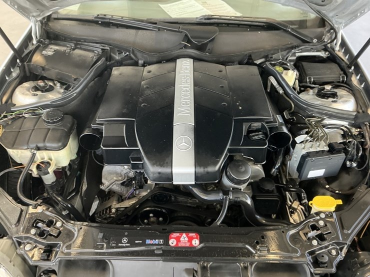 2004-mercedes-benz-clk320-sdn-image-11