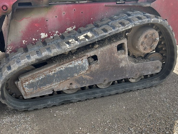 2005-bobcat-t190-image-10