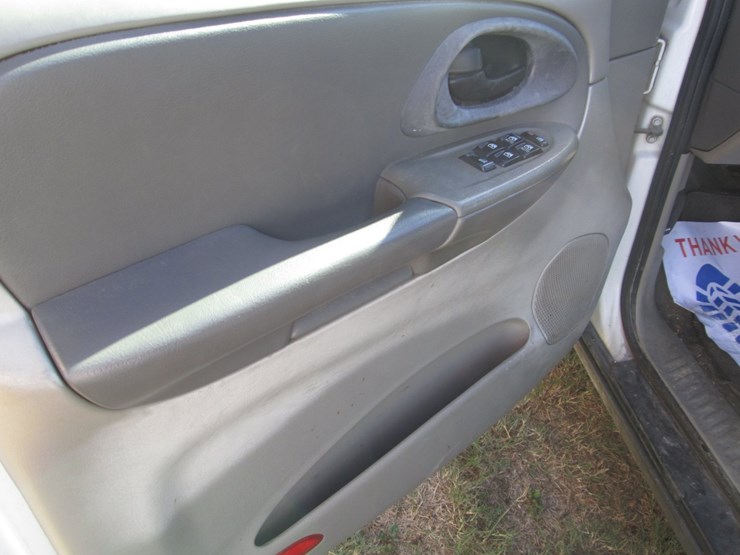 2003-chevrolet-trailblazer-image-22