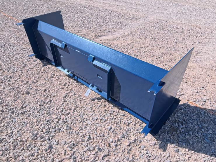 #3081-•-new-skid-steer-quick-attach-8ft-snow-pusher-image-6